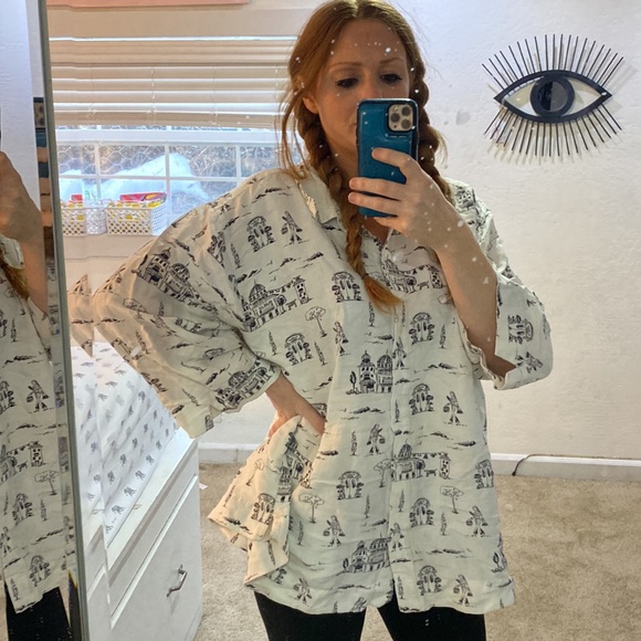 CJ Banks Tops - CJ Banks 100% Linen button  Top